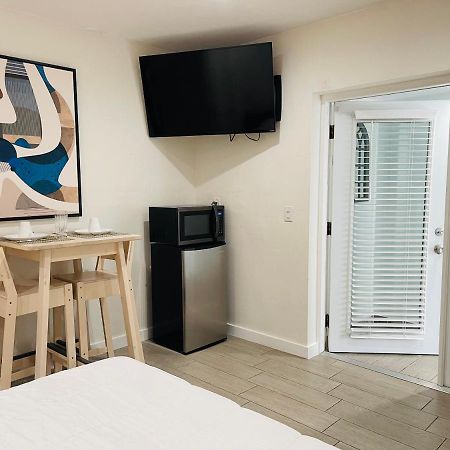 מיאמי Nuvole Guest Suite מראה חיצוני תמונה